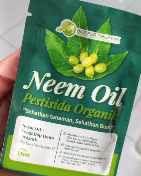 Organic Neem Oil for Plants