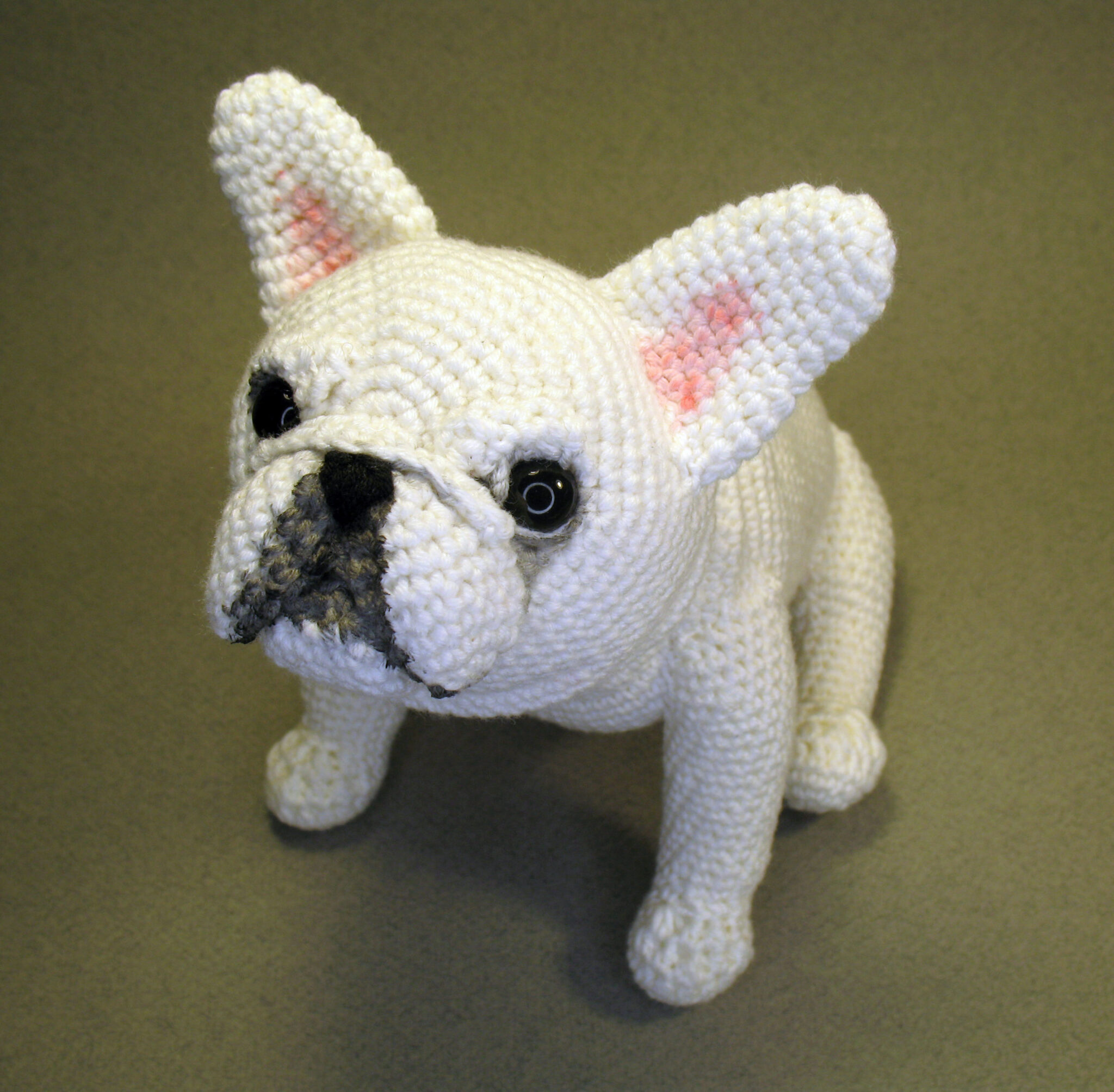 How to Crochet a French Bulldog Foliar Garden